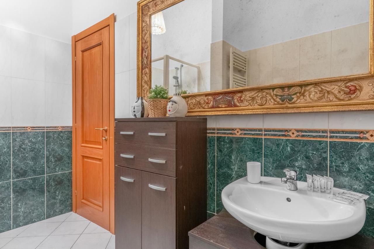 Ca36 - Luxurious Central Apartment - Romantic Milan Exterior photo